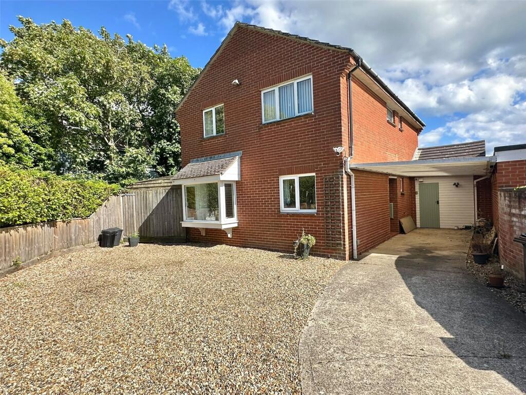 Main image of property: Grebe Close, Milford on Sea, Lymington, Hampshire, SO41