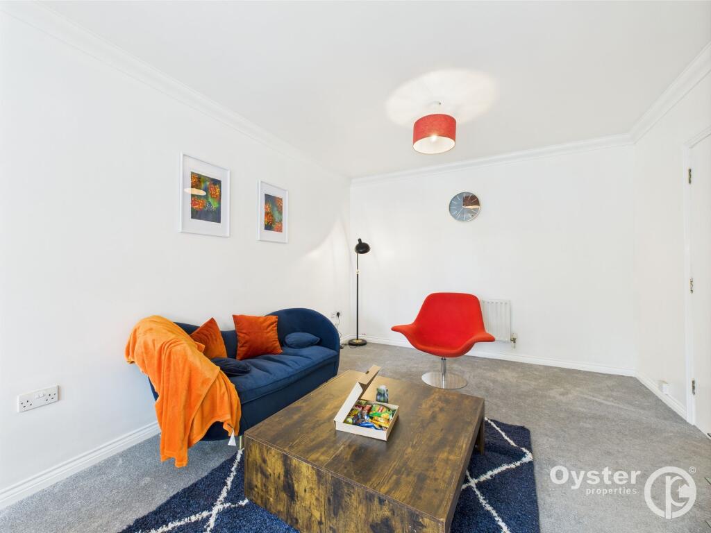 Apartment in London, Preston - View 3