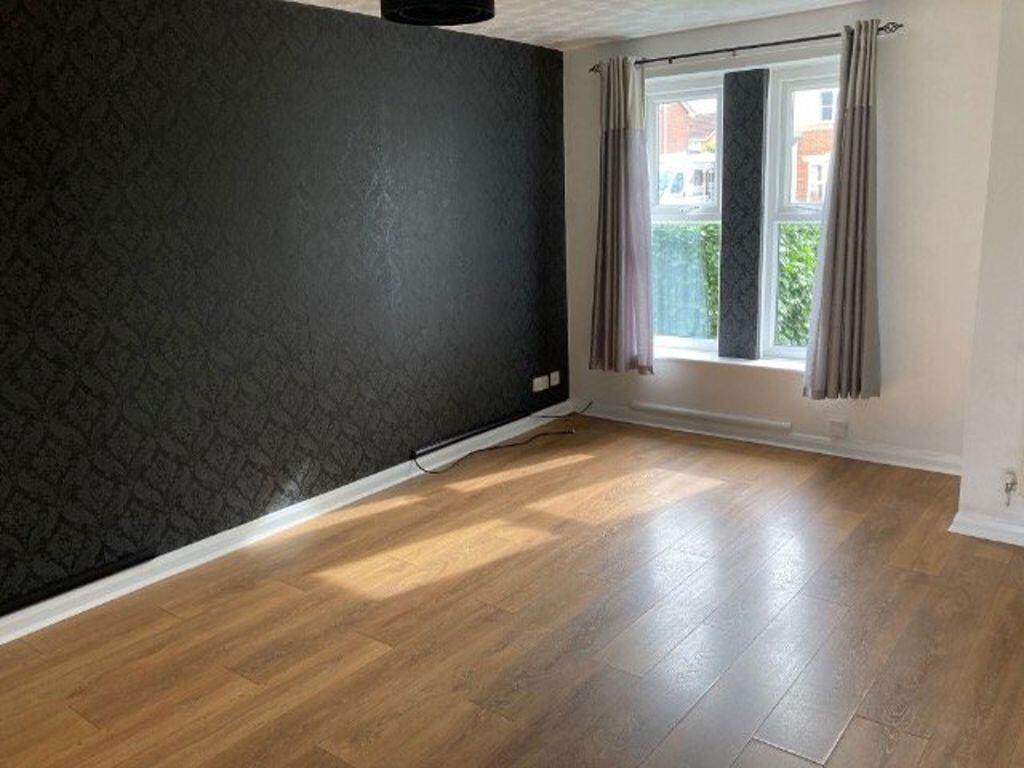 House in Oldham - View 4