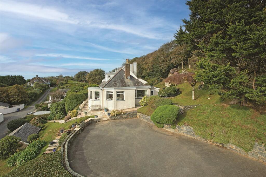 3-bed detached on Morfa Bychan, Nr Borth-Y-Gest, Gwynedd, LL49, £925,000