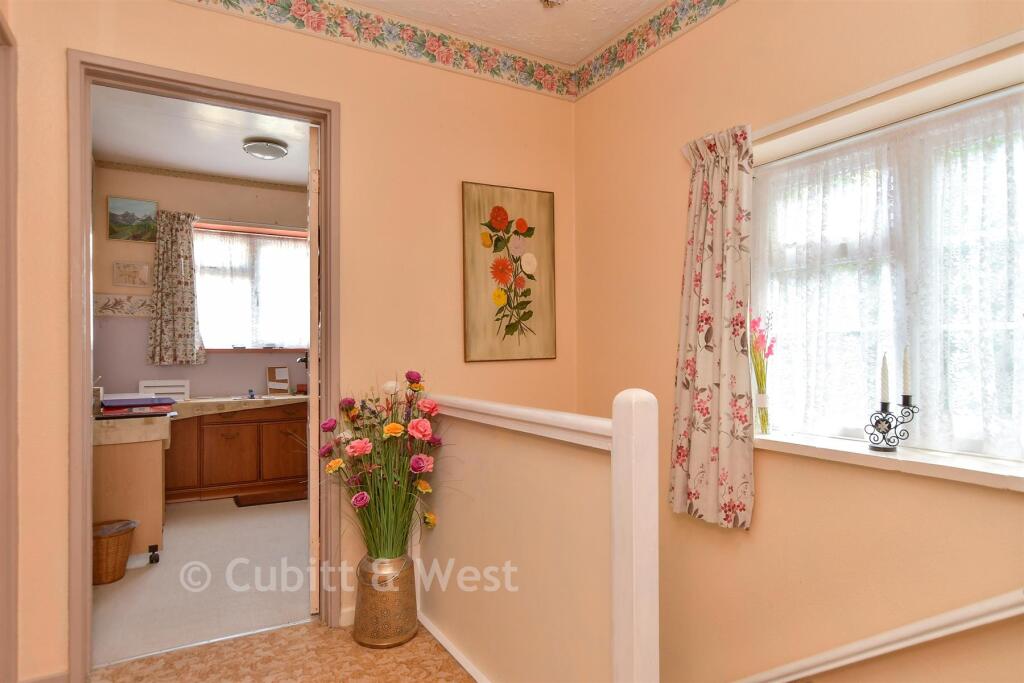 House in Lewes, Wallands Park - View 5