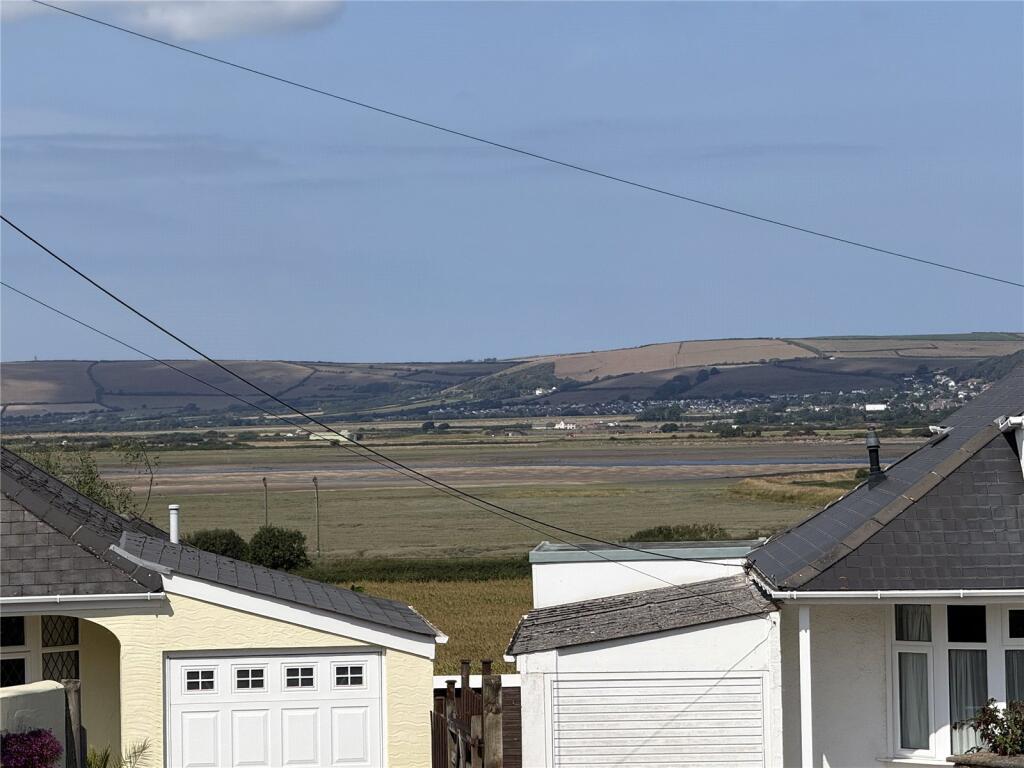Yelland Road, Yelland, Barnstaple, Devon, EX31 photo 2