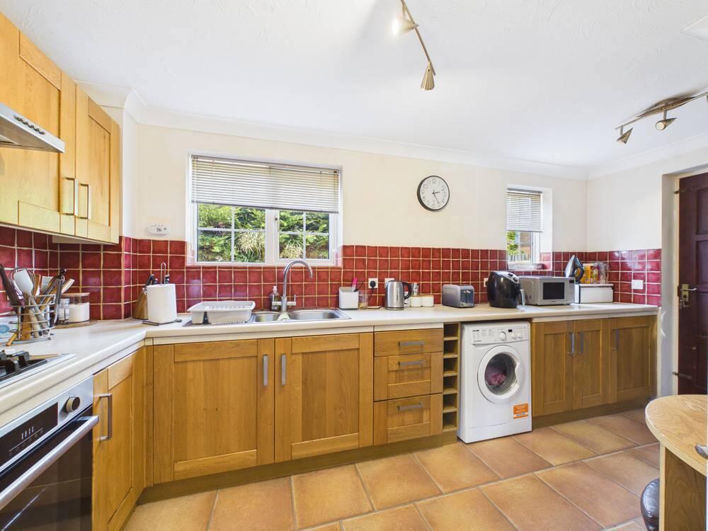 House in Highcliffe-on-Sea, Highcliffe and Walkford - View 5