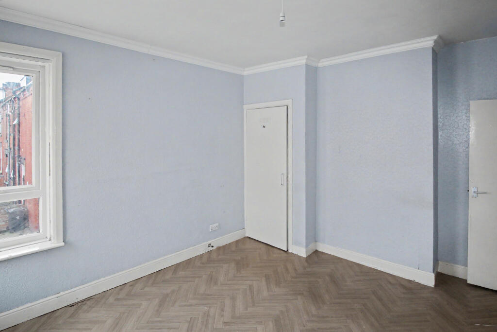 House in Leeds - View 5