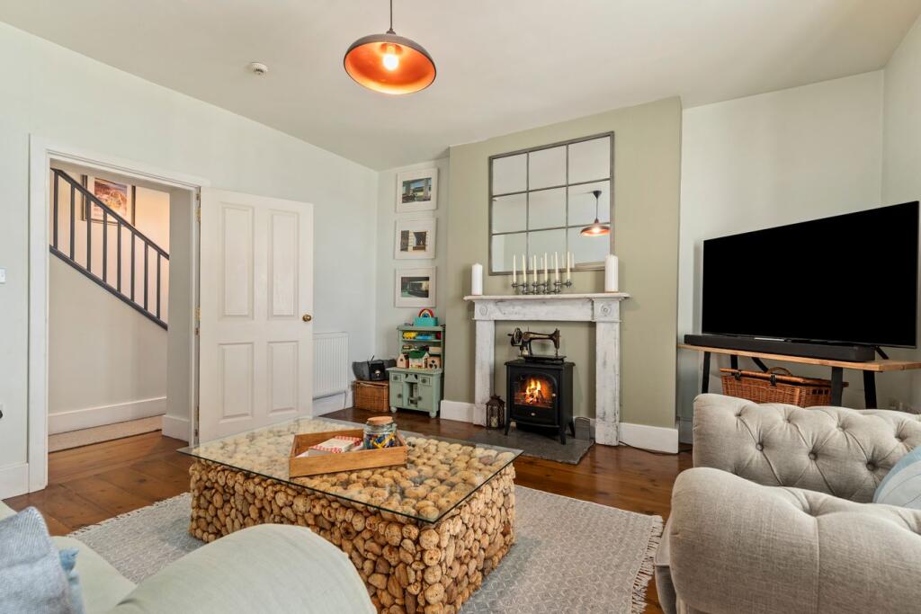 House in Swansea - More