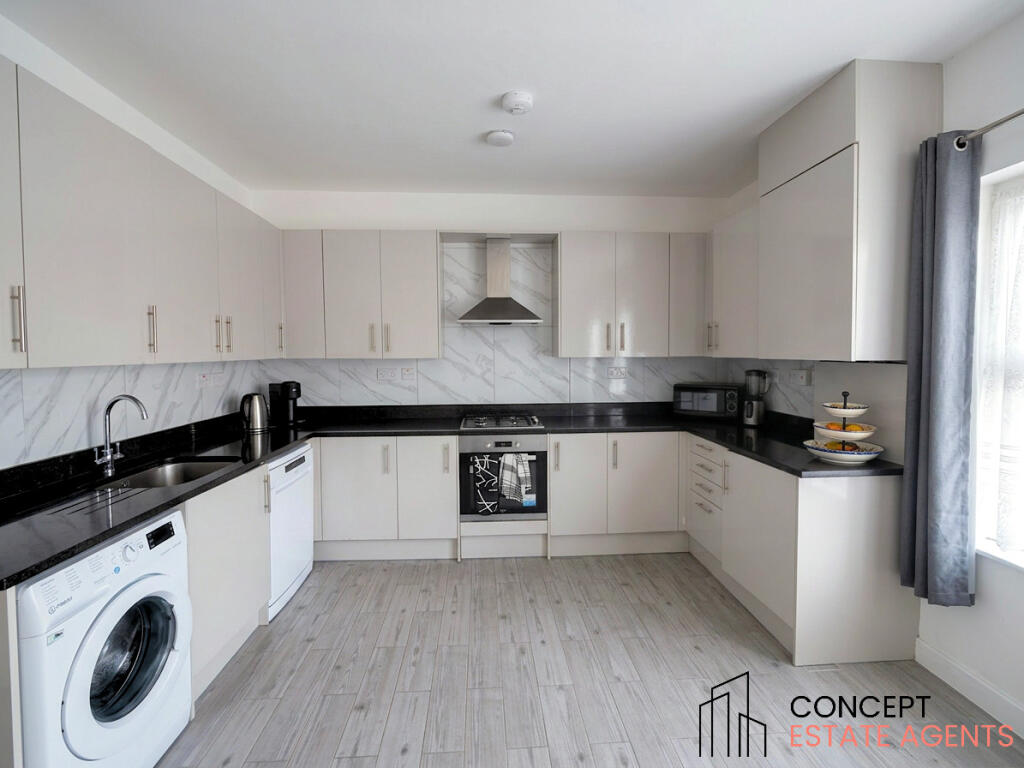 Apartment in London - View 2