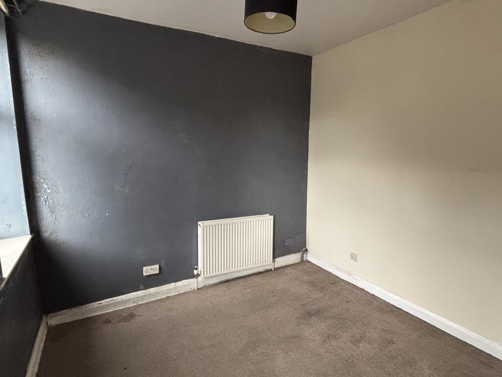 House in Bradford, Denholme - View 4