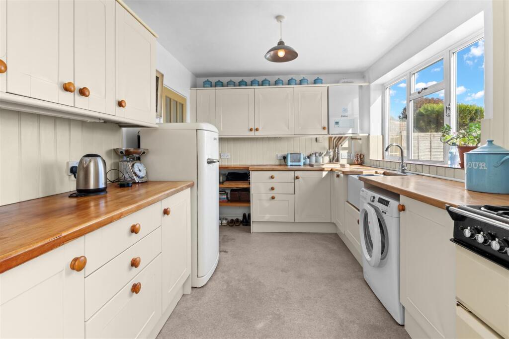 House in Lewes, East Blatchington, Seaford - More