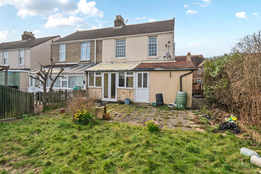 House in Gosport, Hampshire - More