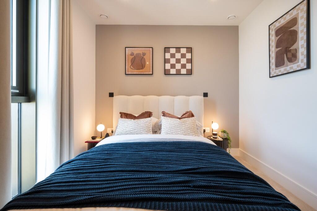 2-bed flat on The Redwood, 
5 Affinity View, 
London,
E16, £645,000
