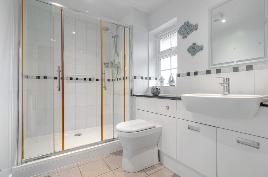 Waterfield Gardens, Chichester, PO19 - View 5
