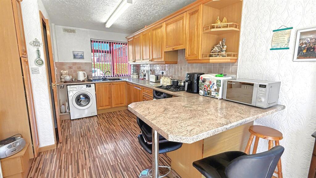 House in Birmingham, Selly Oak - View 4
