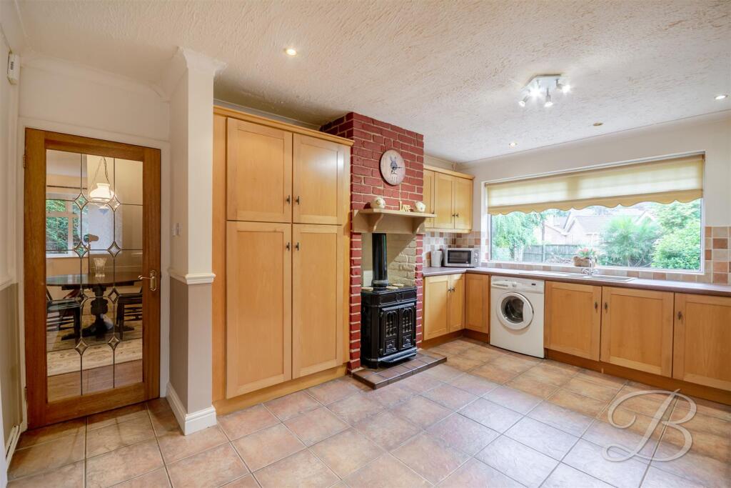 House in Nottingham - View 4