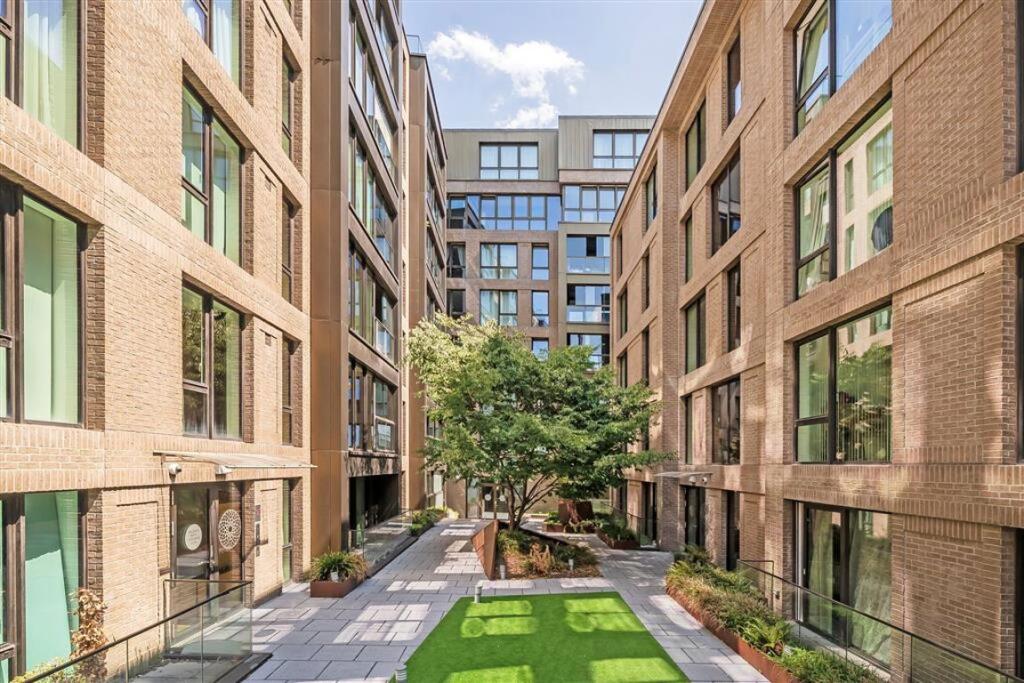 Main image of property: Elizabeth Court, Westminster