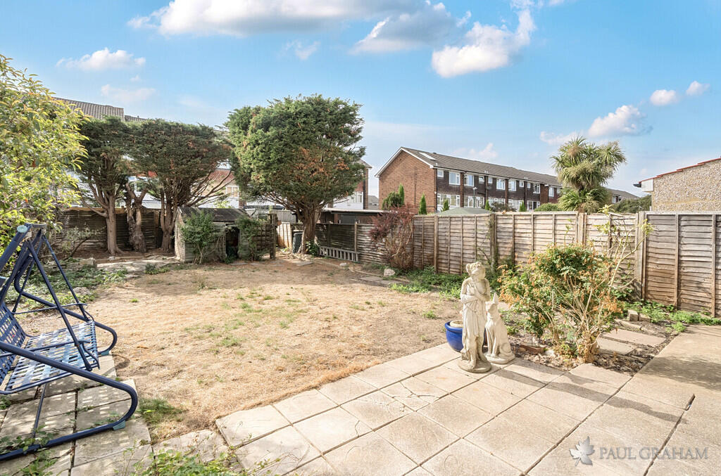 North Street, Carshalton photo 4