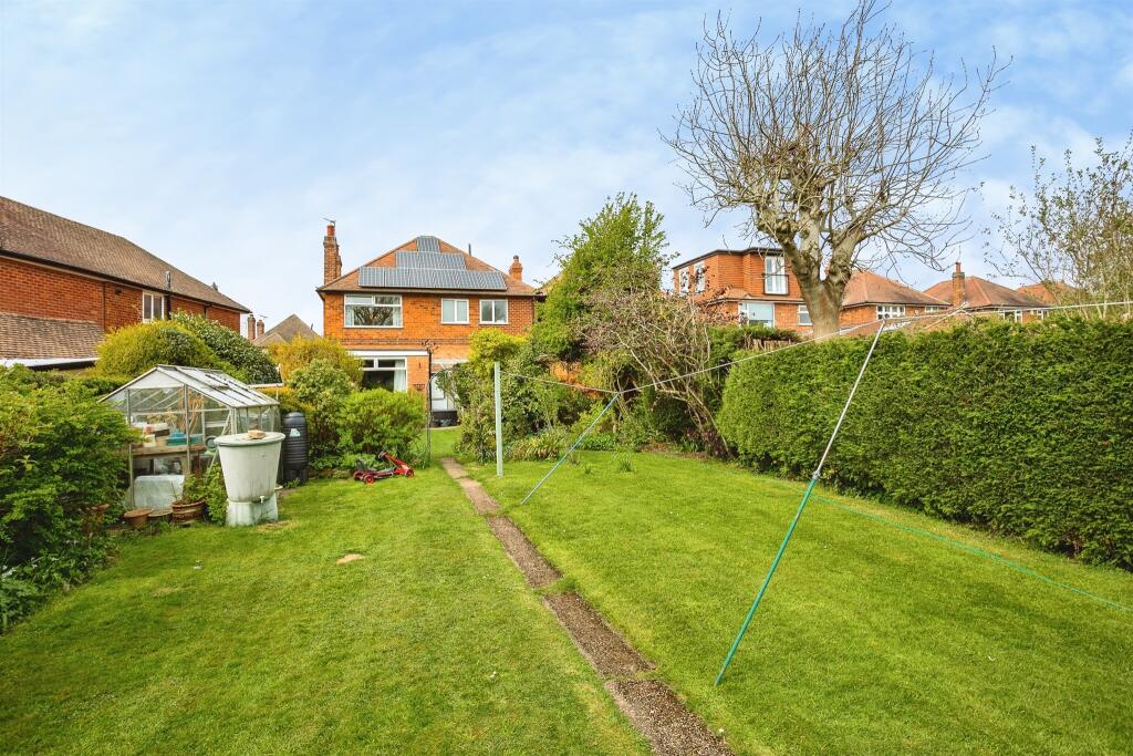 House in Rushcliffe, Tollerton - View 2
