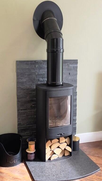 House in Oldham, Greater Manchester - View 5