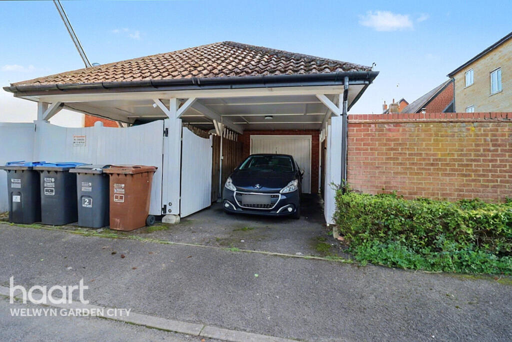 Additional image 24 of Fillingham Way, Hatfield
