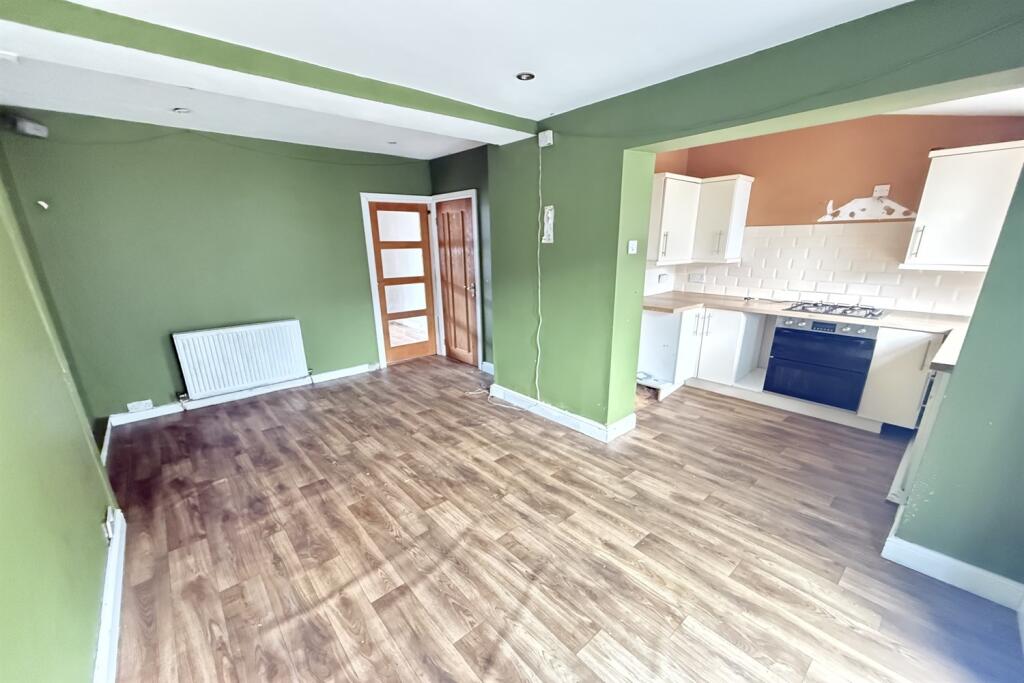Cliftonville Road, Woolston, WA1 4BH photo 5