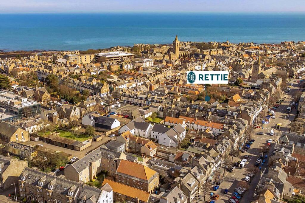 Main image of property: 151E South Street, St. Andrews, Fife