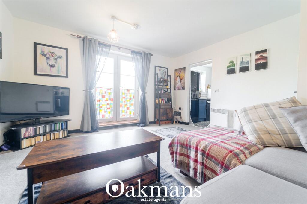 Design Close, Bromsgrove, B60 photo 2