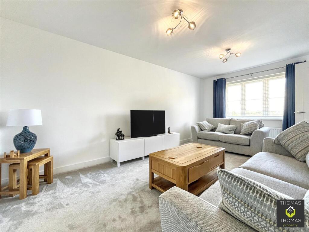 House in Tewkesbury, Twigworth Green, Twigworth - View 5