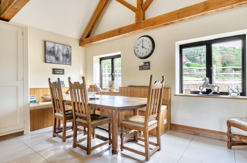 House in Tonbridge - More