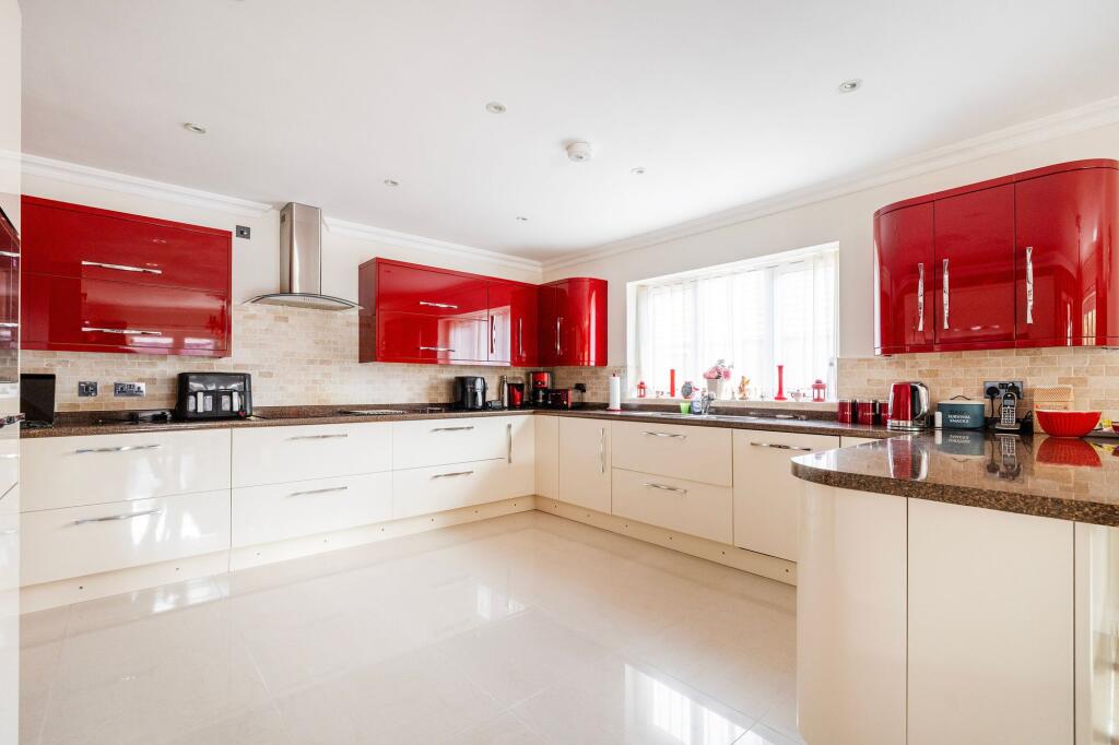 House in Broadland, Rackheath - View 4
