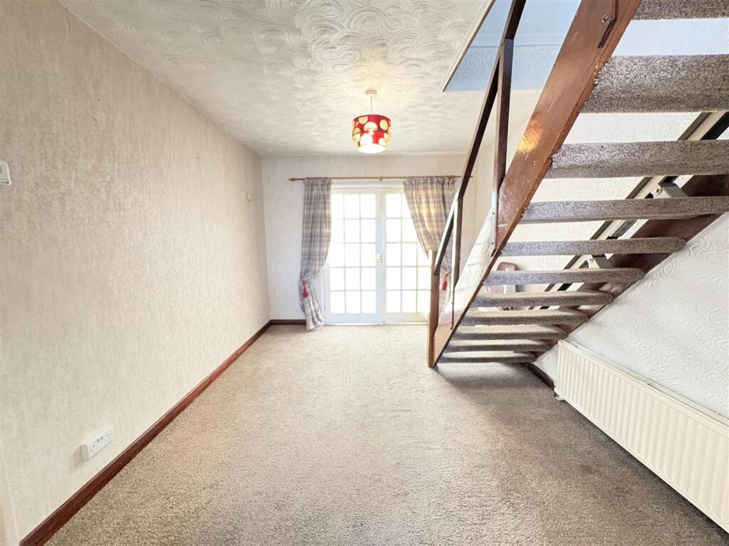 House in Fareham, Hampshire - More