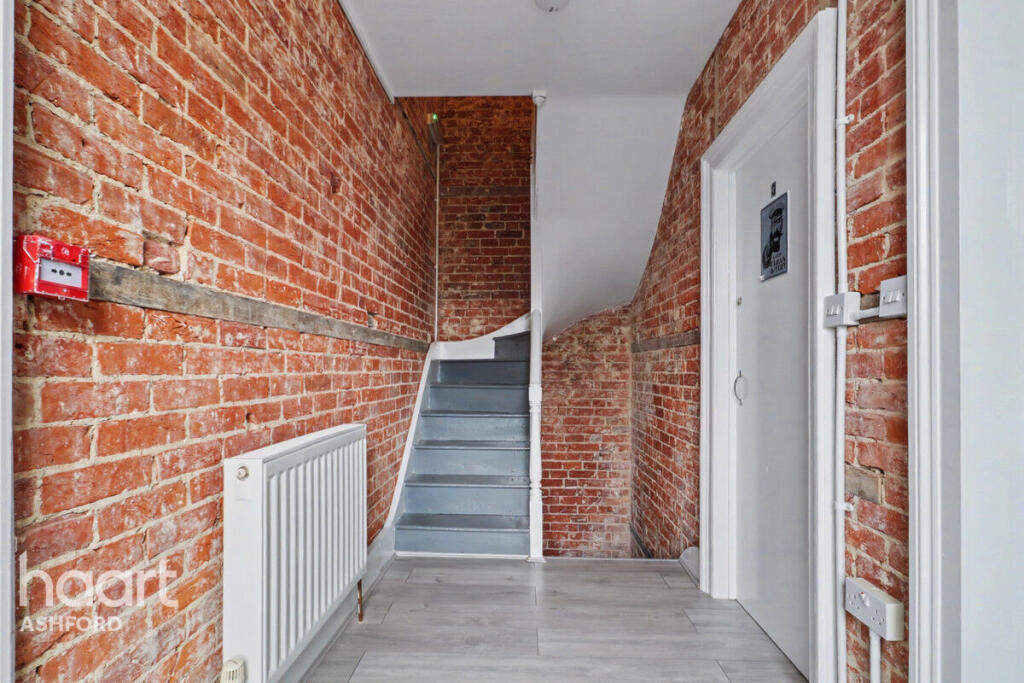 Main image of property: Wincheap, CANTERBURY