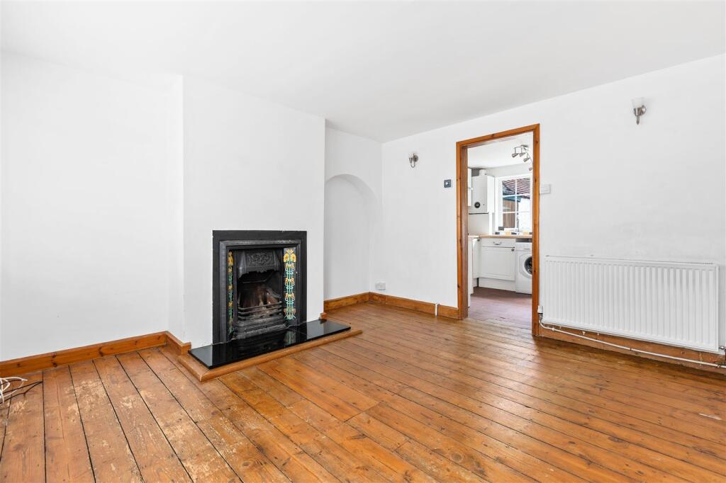 House in Stevenage - View 2