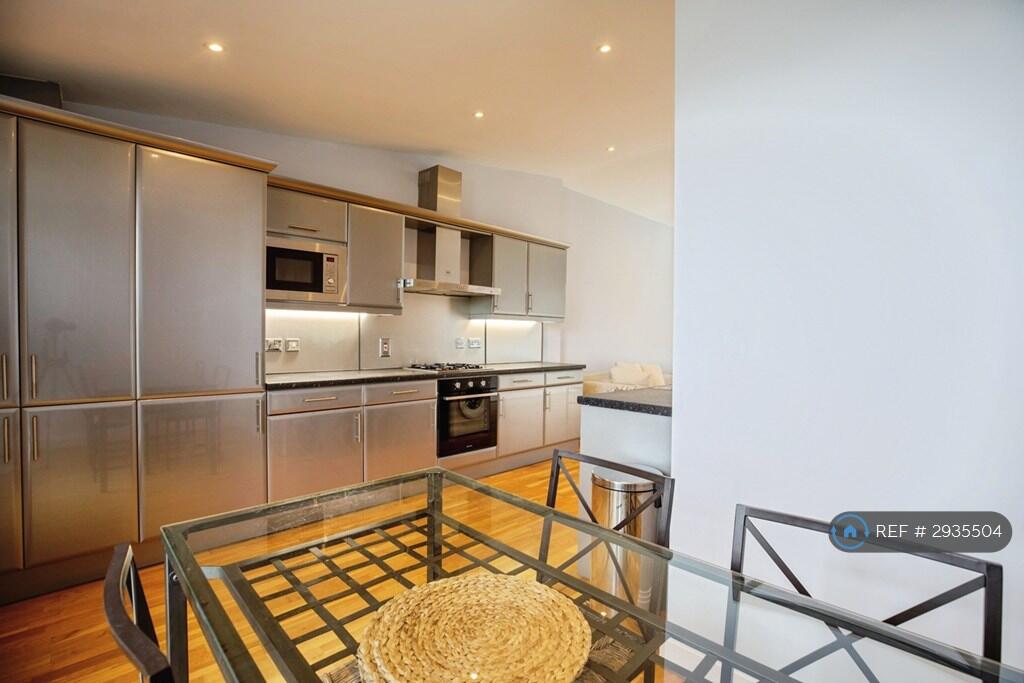 Apartment in London, Rotherhithe - View 4
