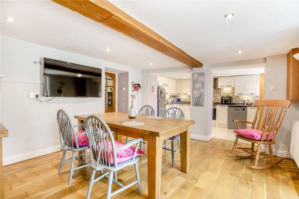 Hillside Road, Ketley Bank, TF2 photo 4