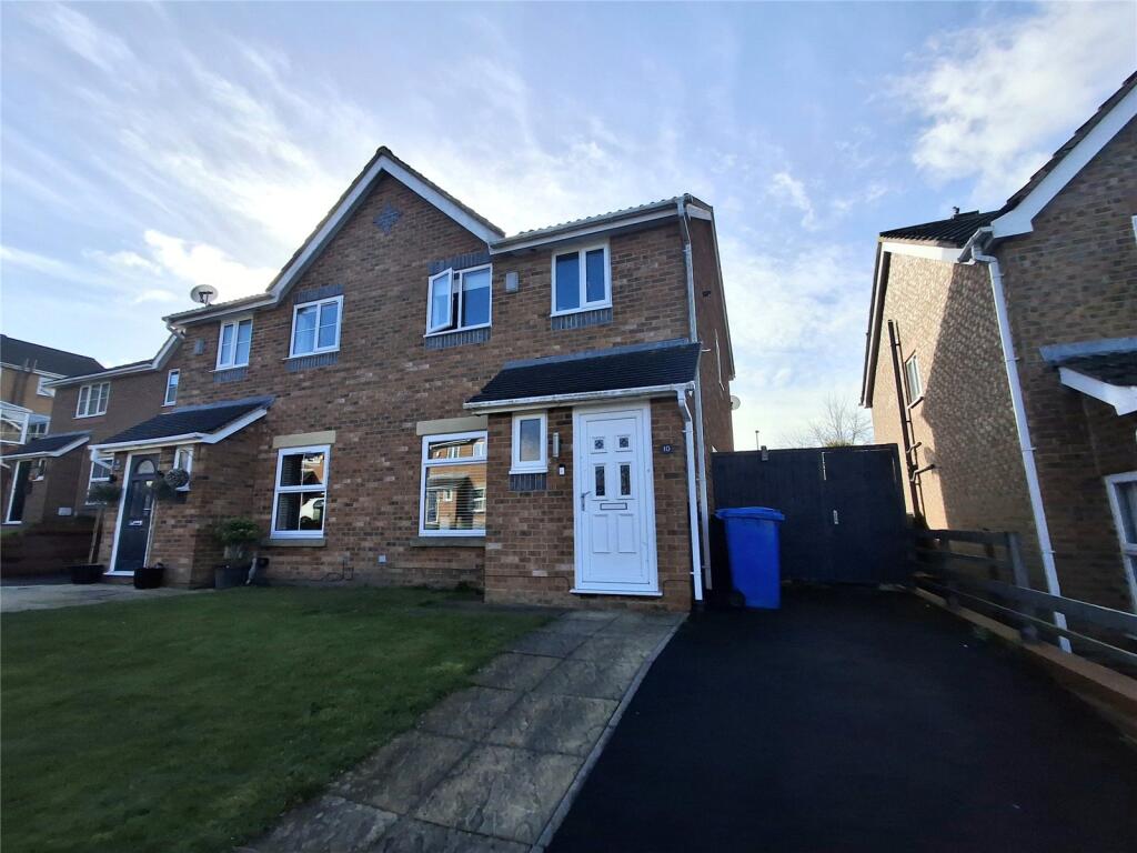 Main image of property: Paradise Close, Whittle-le-Woods, Chorley, Lancashire, PR6
