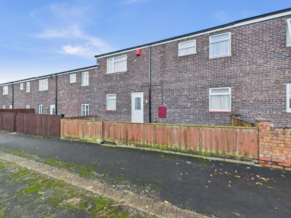 Main image of property: Crosswood Close, Bransholme, Hull, HU7 5BU