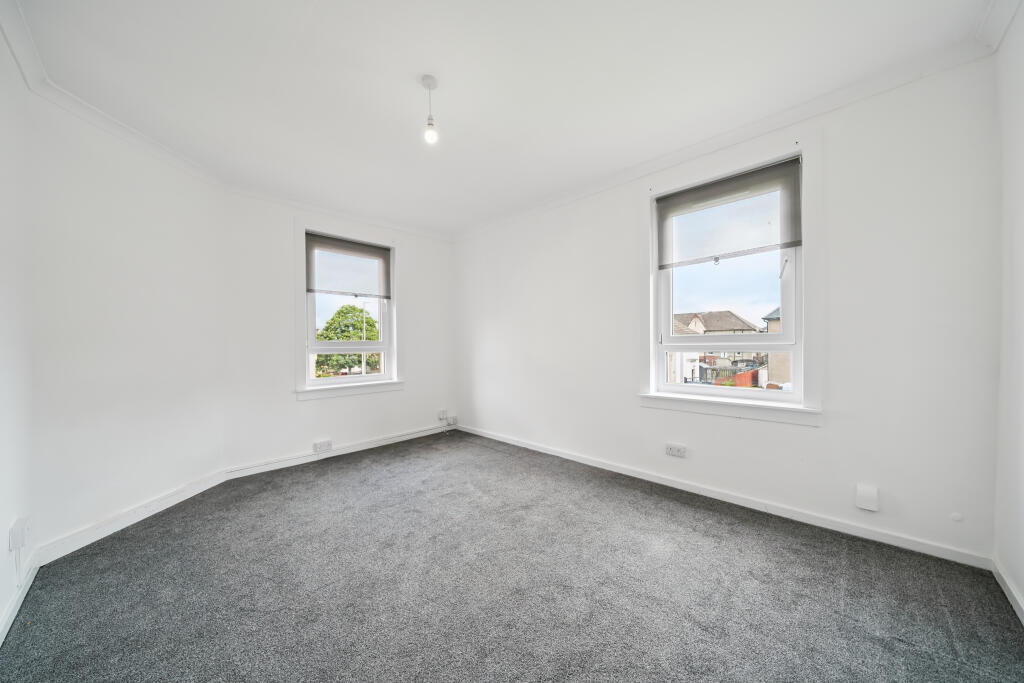 Apartment in Motherwell, South Lanarkshire - View 4