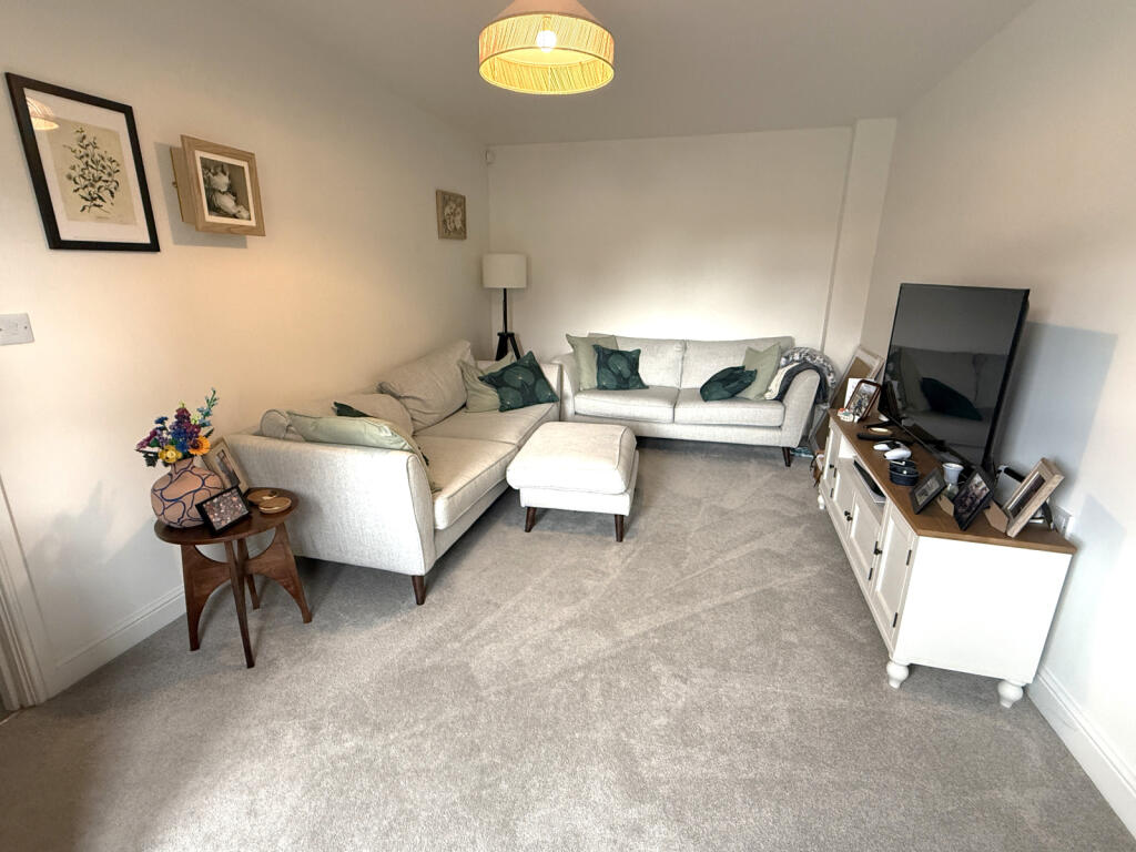 House in Preston, Broughton - View 3