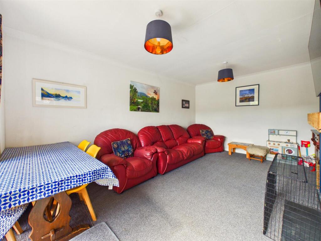 House in Shrewsbury, Pontesbury - View 4