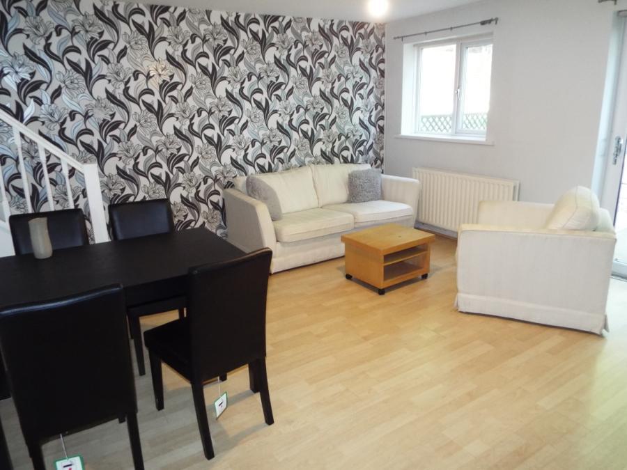 Main image of property: Tipton Street, Wincobank, S9
