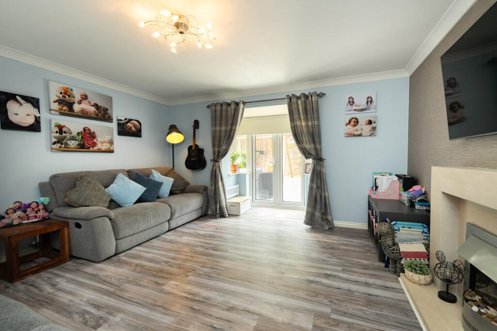 House in Kilmarnock, North Ayrshire - View 4