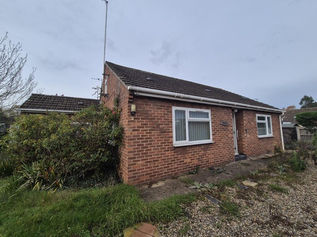 2-bed house on 3 Arnfield Lane, Norwich, Norfolk NR5 0EB, £160,000