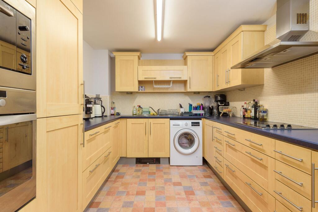 Apartment in Sheffield - View 5
