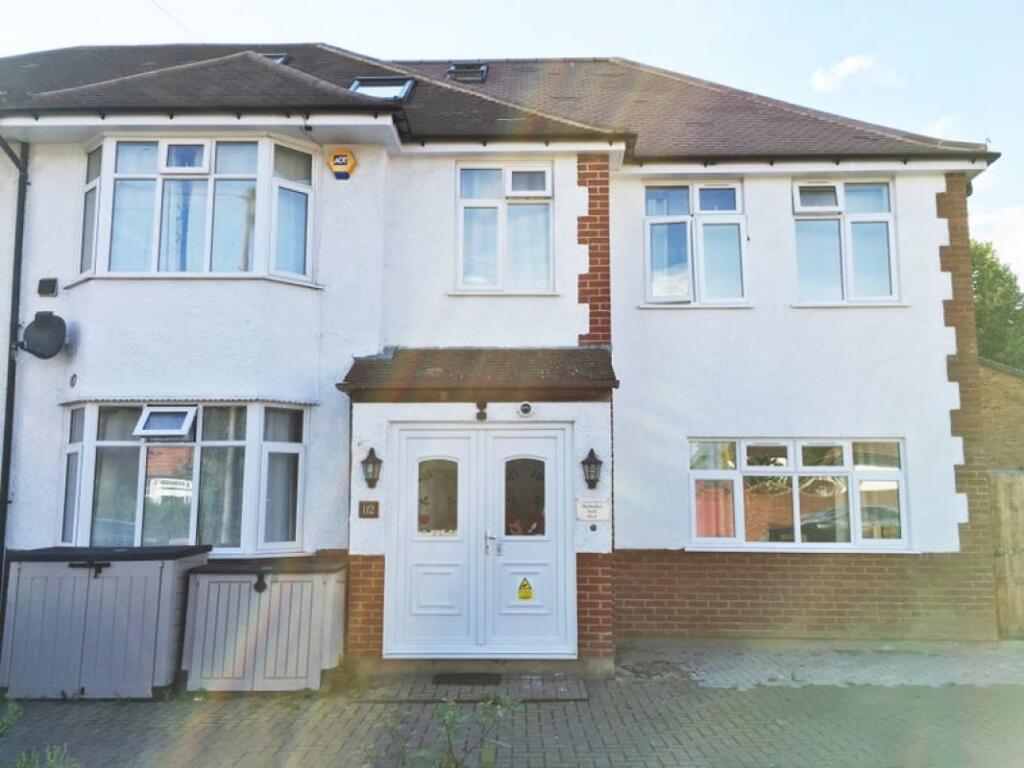 Main image of property: Hogarth Gardens, Hounslow, TW5