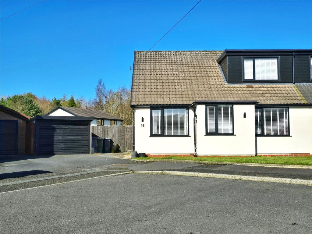 Main image of property: Hurst Crescent, Rawtenstall, Rossendale, BB4