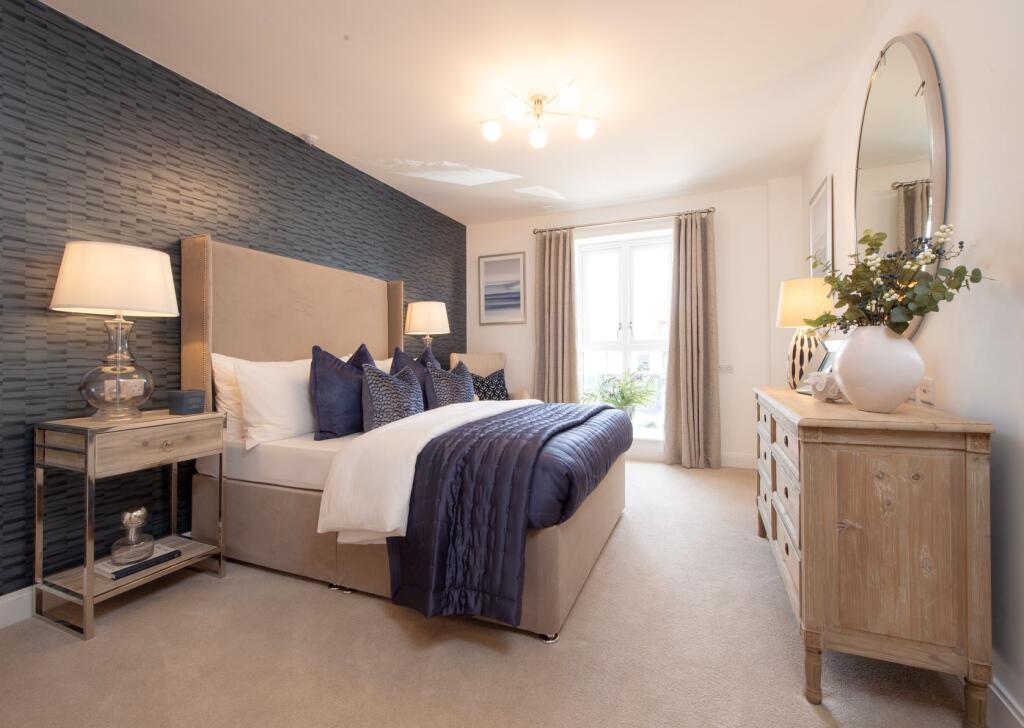 Main image of property: 24 Queens Road, Weybridge, Surrey, KT13 9UX
