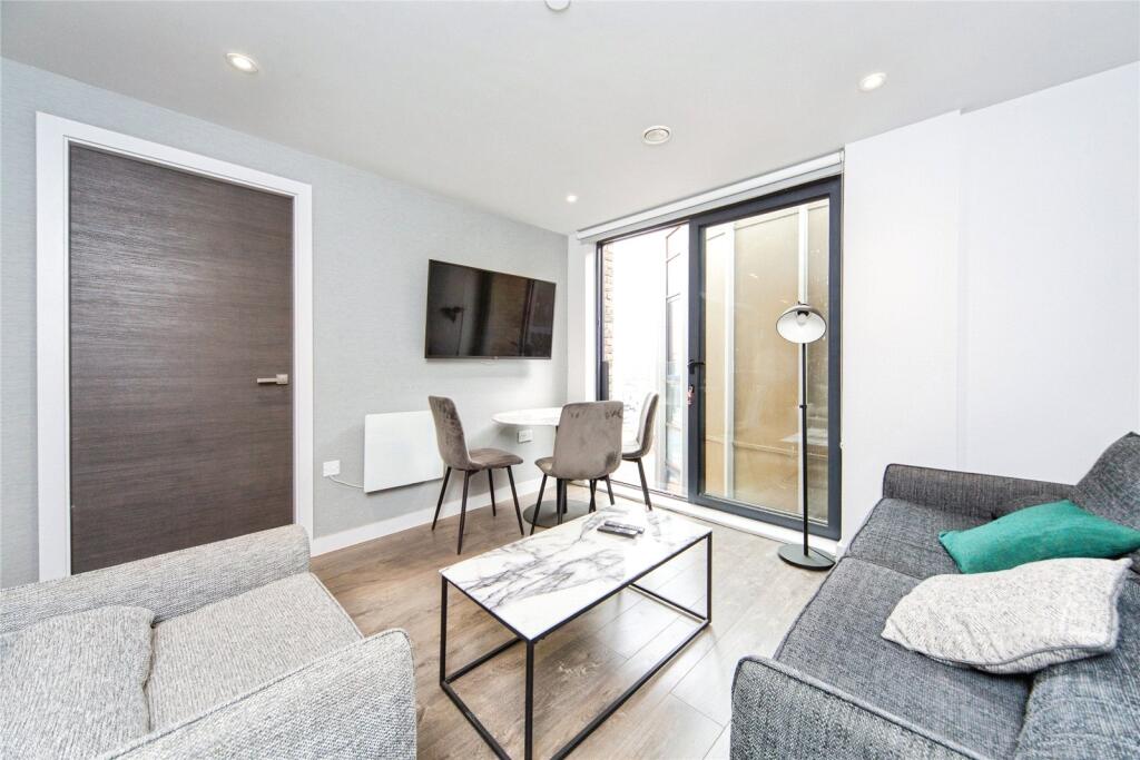 Apartment in Liverpool - View 5