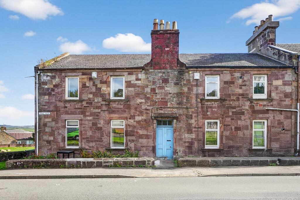Main image of property: 2d Park View, Maybole, KA19 7HR