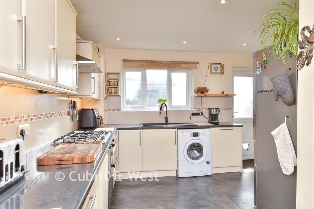 House in Brighton, Woodingdean - View 4