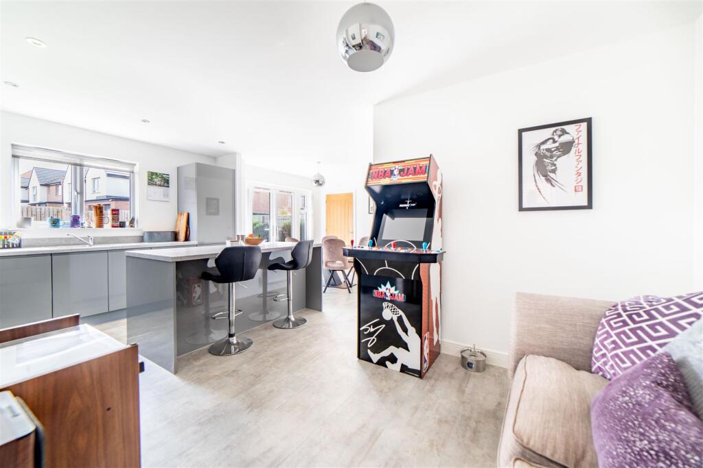 House in Newcastle upon Tyne - View 5