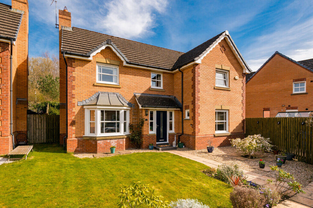 Main image of property: 17 Jenks Loan, Newtongrange, EH22 4DD